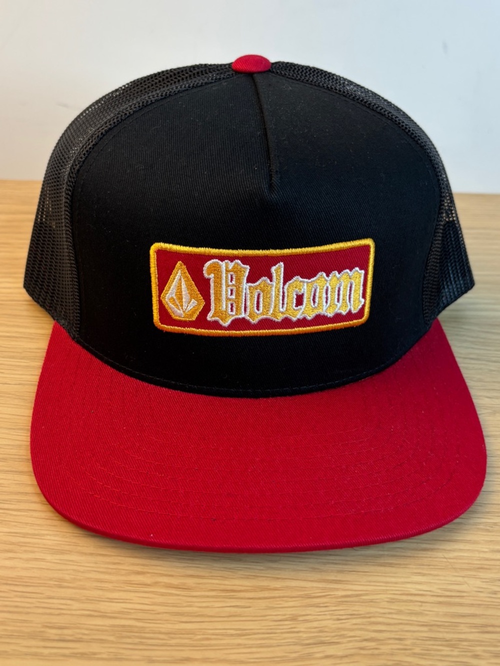 Volcom Black and Red Patch Trucker Cap NWOT‎